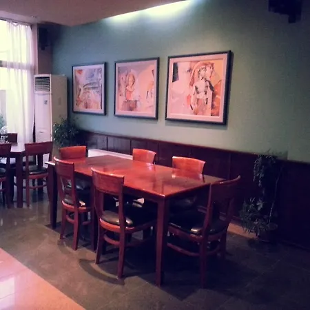 Hotel Family Kredo Sliven