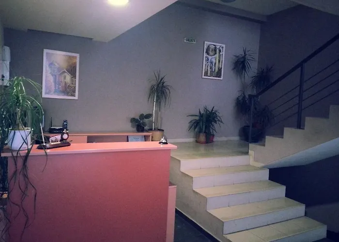 Хотел семеен кредо *